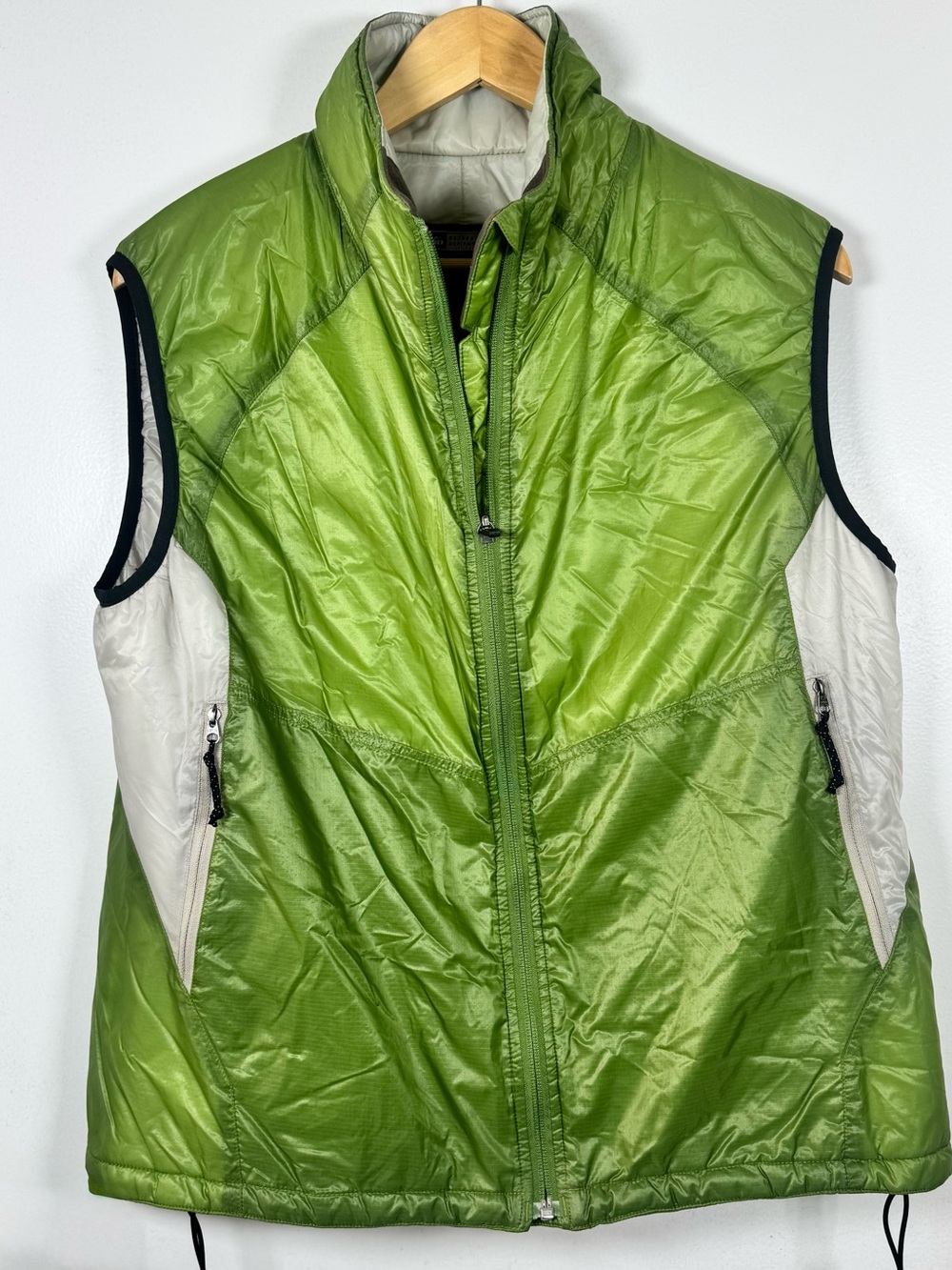 REI Lightweight Puffy Vest Jacket Women’s Large Lime Green Outdoor Gorpcore EUC